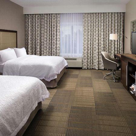 Hampton Inn & Suites Falls Church Buitenkant foto